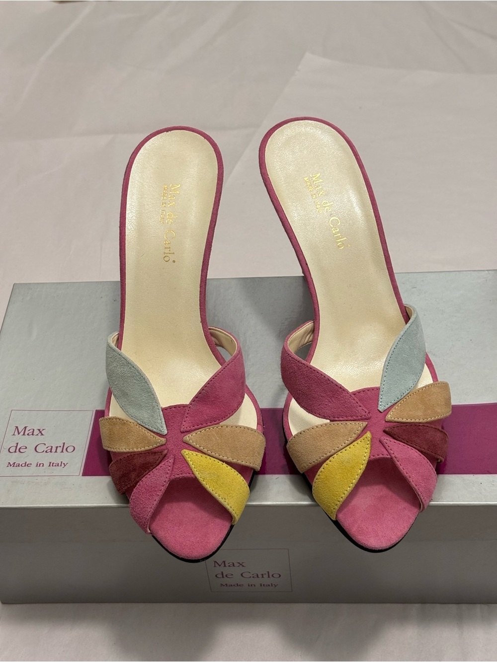 Max de Carlo Pink Suede Multicolor Petal Mules